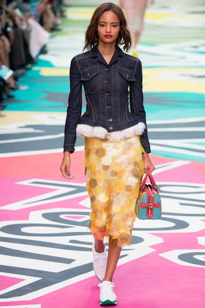 Look 1